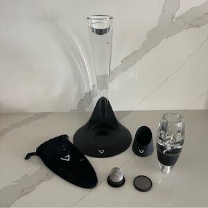 Vinturi Deluxe Table Top Black and Clear Wine Aerator Set